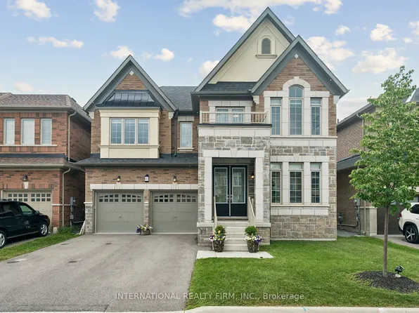 45 Watershed Gate, East Gwillimbury, ON L9N 0Y6