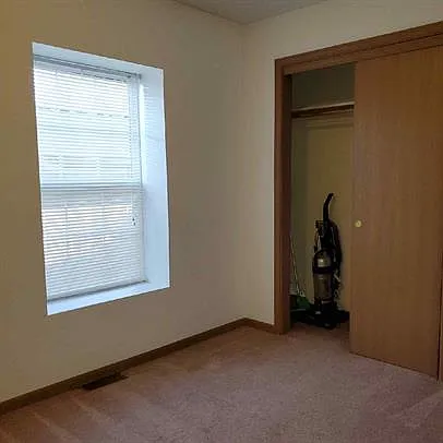 301 S Mulberry St #D — Photo 10