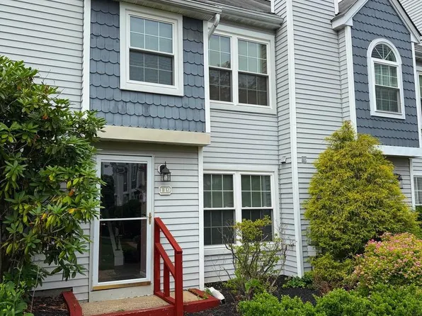119 Macintosh Ct, Horsham, PA 19044