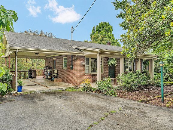 2nd image of 2671 Beulah Ln
