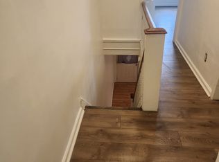 1400 S 52nd St, Philadelphia, PA 19143