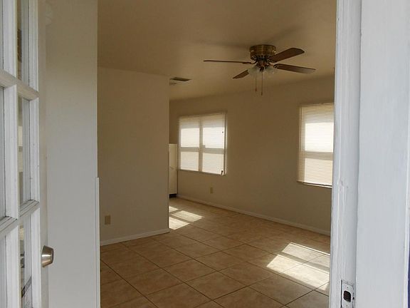 2nd image of 2626 24th Ave N