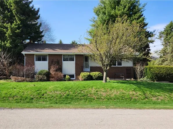 347 Clarendon Dr, Hamilton, ON L9G 2Y9
