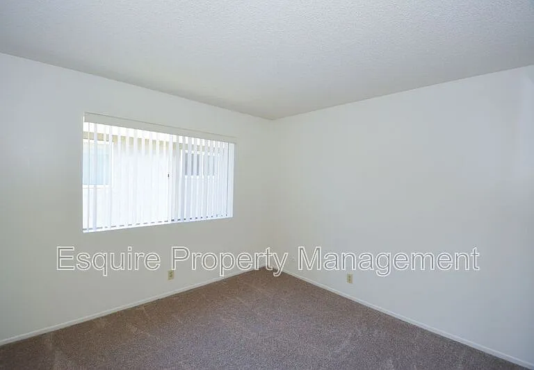 1202 Portola Rd — Photo 11