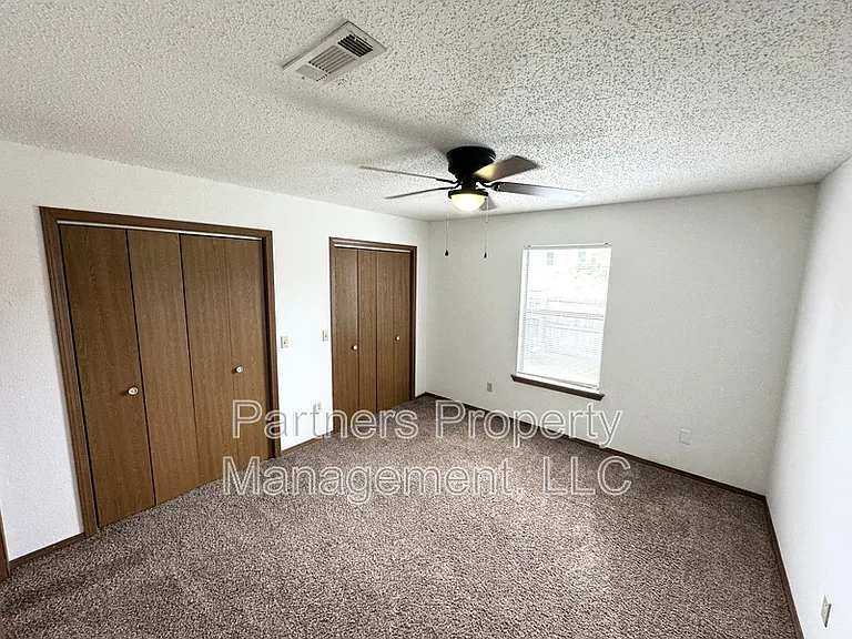 1661 N Dawn Dr #2 — Photo 10