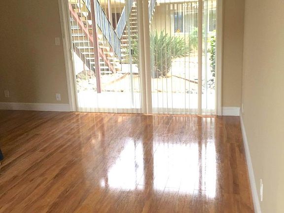 2nd image of 466 Studio Cir APT 1