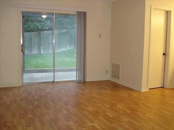 3rd image of 6202 Shadow Valley Dr #A