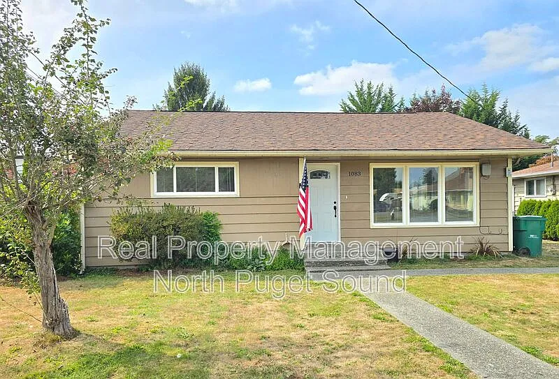 1083 Alder Ave