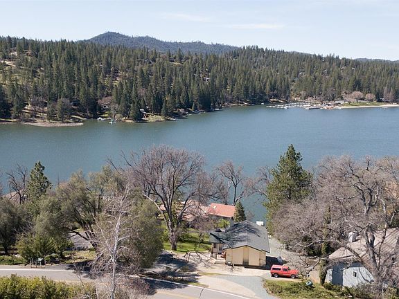 4th image of 20339 Pine Mountain Dr