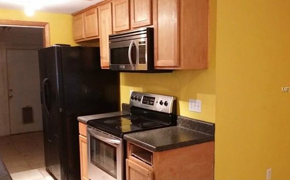 4th image of 1308 Vinemont Dr