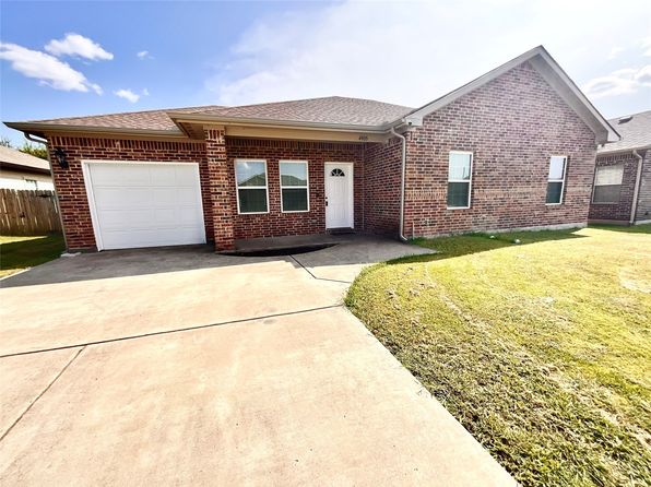 Home for Sale in Greenville TX
