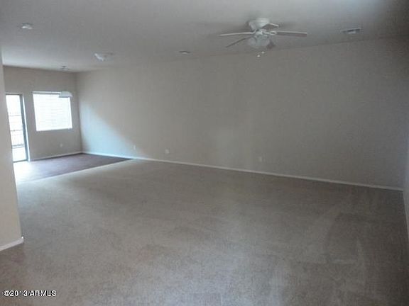 3rd image of 2834 E Tracy Ln Unit 3