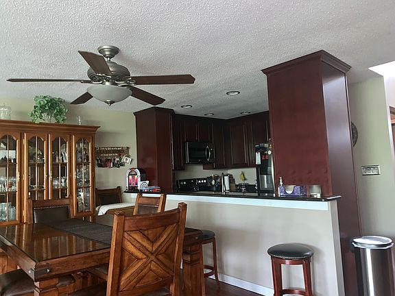 2nd image of 9307 S Pointe Lasalles Dr