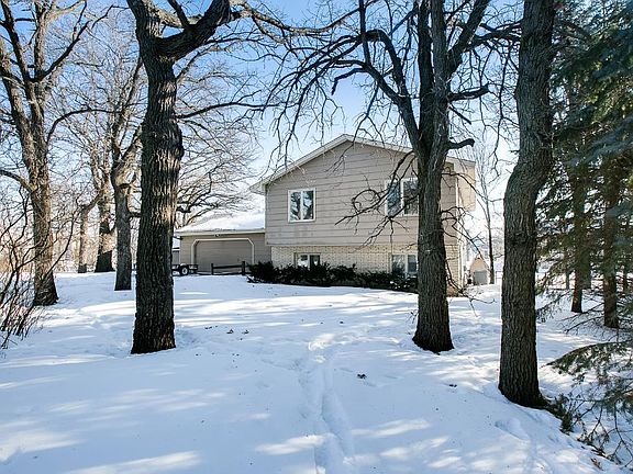 2nd image of 13839 Nightingale St NW