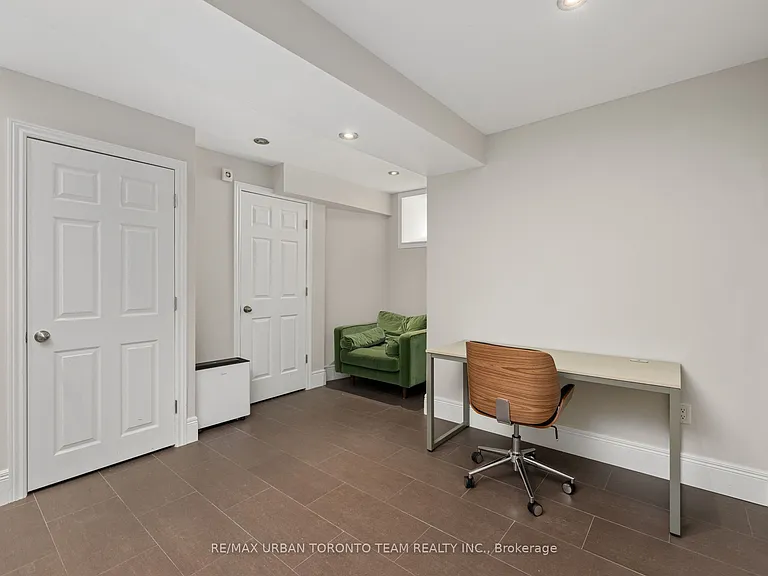 18 Draper St — Photo 28