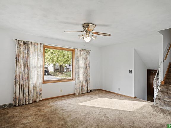 4th image of 12626 Holmes St