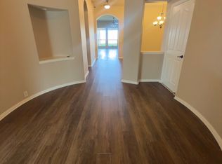 1215 Inglewood Dr, Mansfield, TX 76063