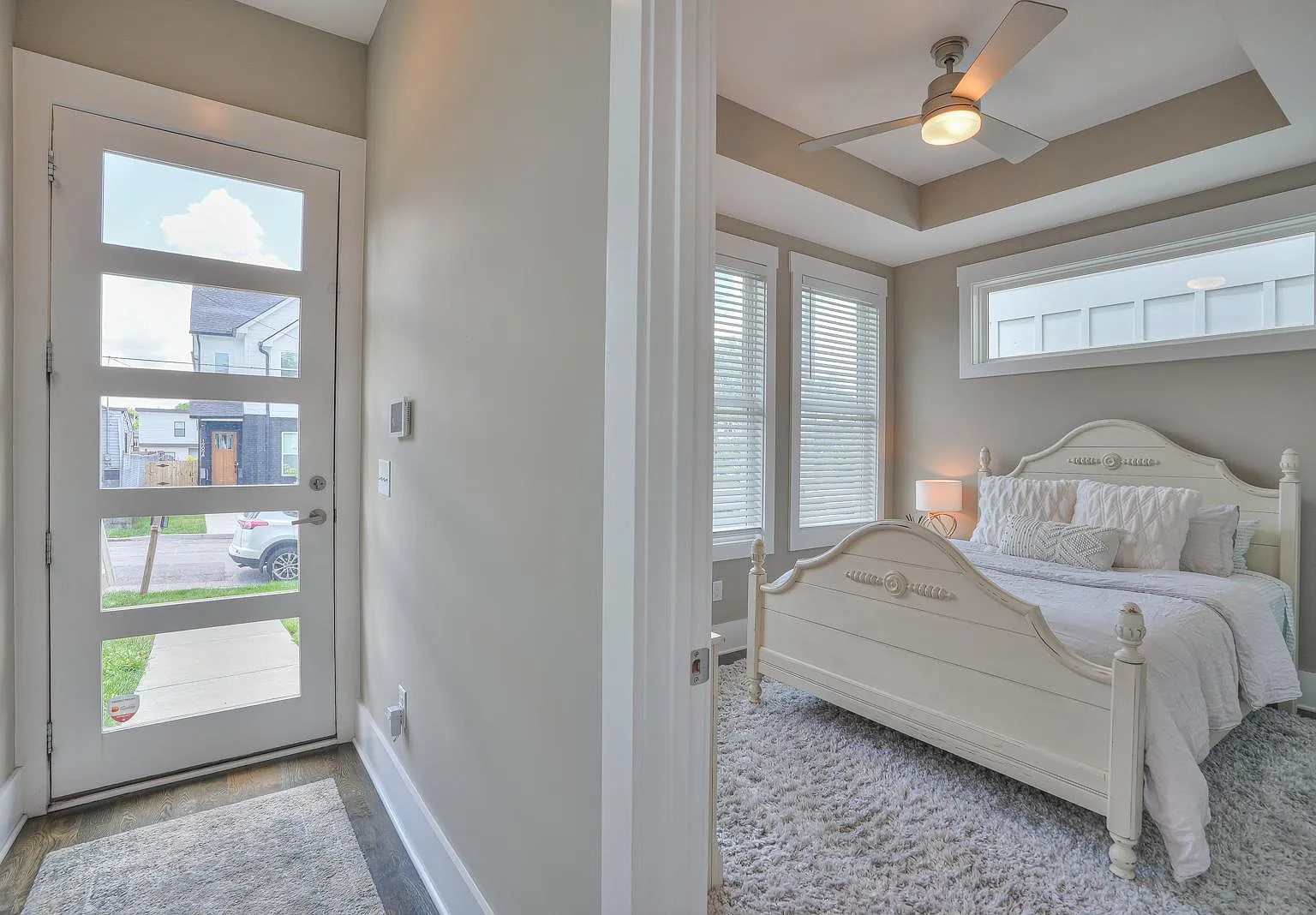 3 bed, 1718 sqft, $3,650 — Photo 3