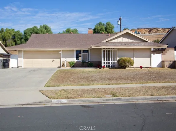 495 Newhall Dr, Corona, CA 92879