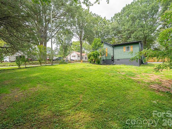 5th image of 1303 Cooper Ave