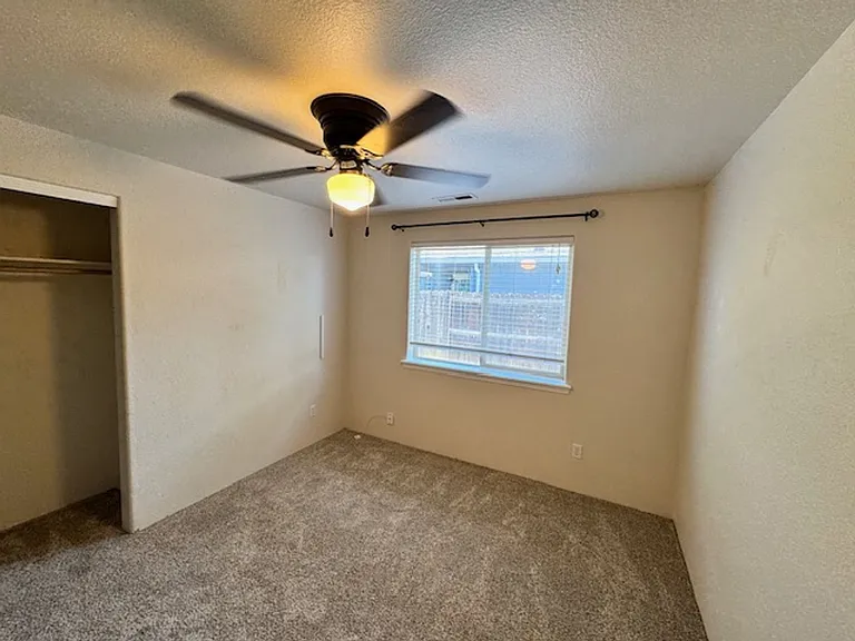2346 Stonefield Way — Photo 32