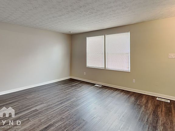 3rd image of 5474 Baynard Dr