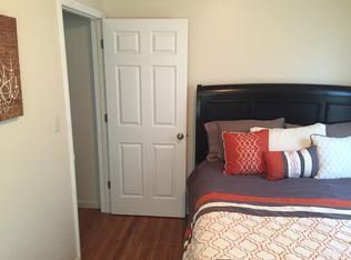 2318 12th Ave APT 6, Watervliet, NY 12189