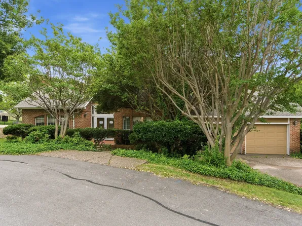 428 Moran Dr, Highland Village, TX 75077
