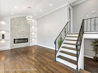 18 Lillian Dr, Hazlet, NJ 07730