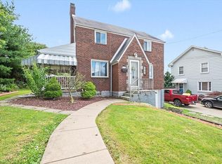 216 Oak St, West Mifflin, PA 15122