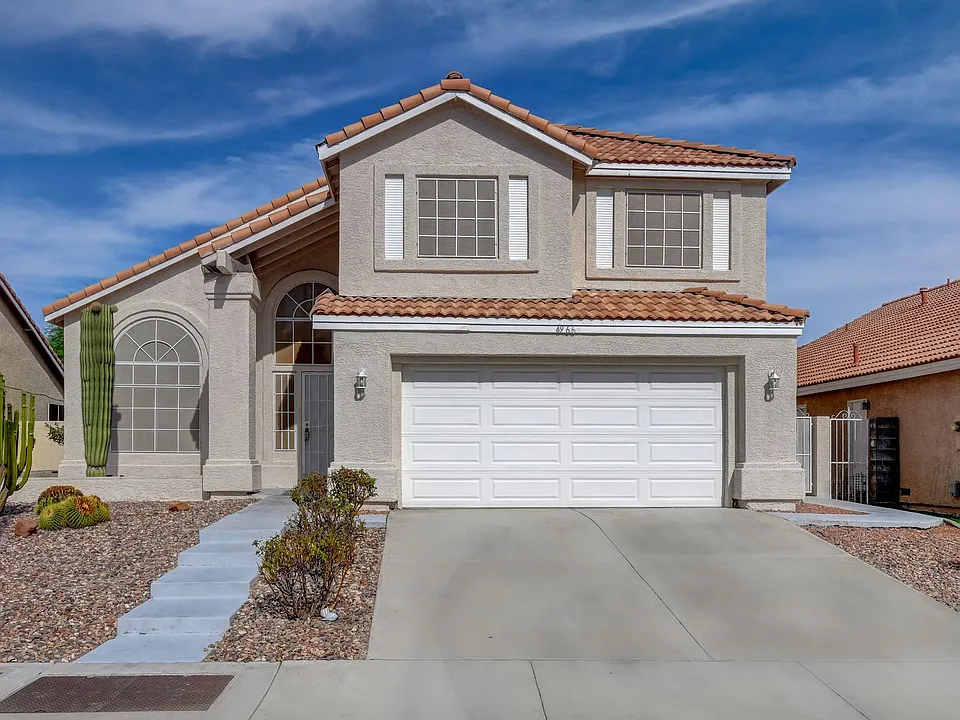 4966 High Creek Dr