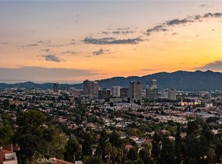 830 Harrington Rd, Glendale, CA 91207