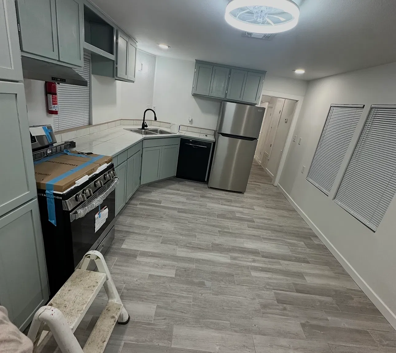 2 bed, 804 sqft, $1,200 — Photo 2