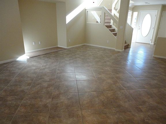 4th image of 9540 Arrowhead Falls Ct