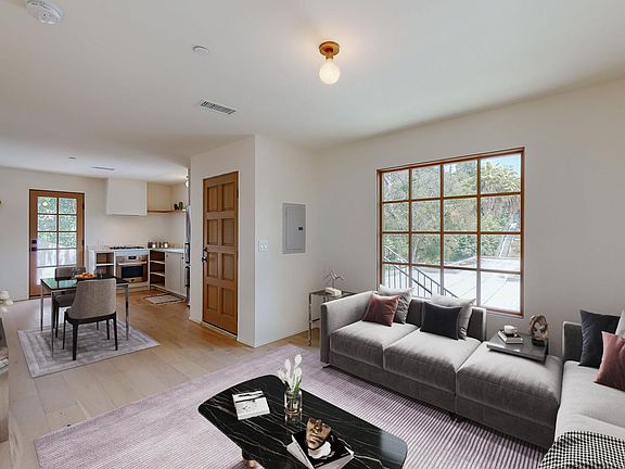 4th image of 4867 Wicopee St