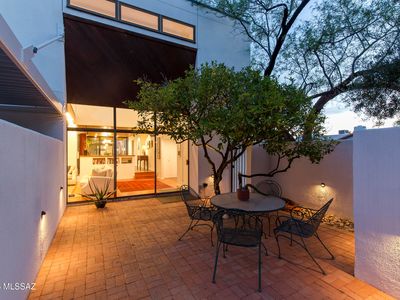 2702 E 5th St, Tucson, AZ, 85716