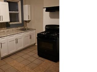 15 Farley Ave APT 2, Newark, NJ 07108