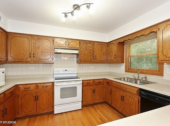 5th image of 1621 Abby Dr