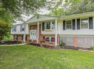 4015 Ravine Dr, White Plains, MD 20695