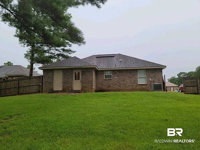 9530 Fox Hunter Ct W — Photo 13