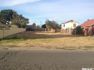 1039 Angelus St, Turlock, CA 95380