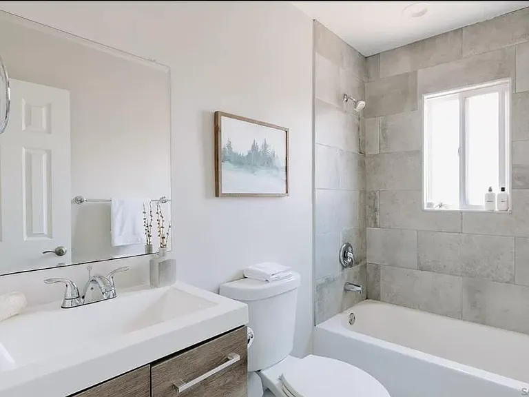 1207 Florence St — Photo 20