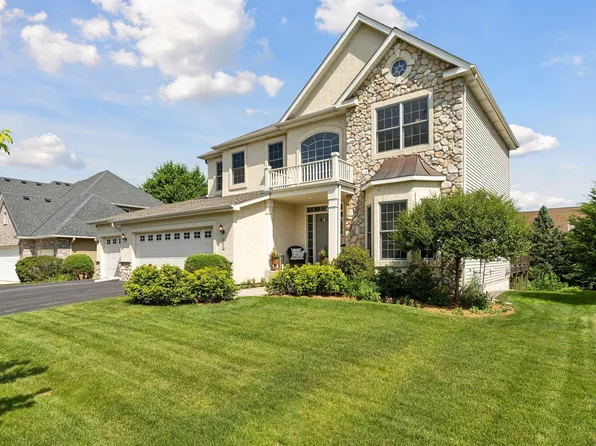 200 E 105th Street Cir, Bloomington, MN 55420