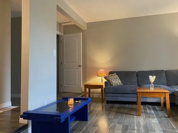 1201 Afton Dr #4 — Photo 4