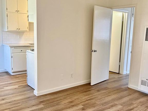 4th image of 516 Ohio Ave #514