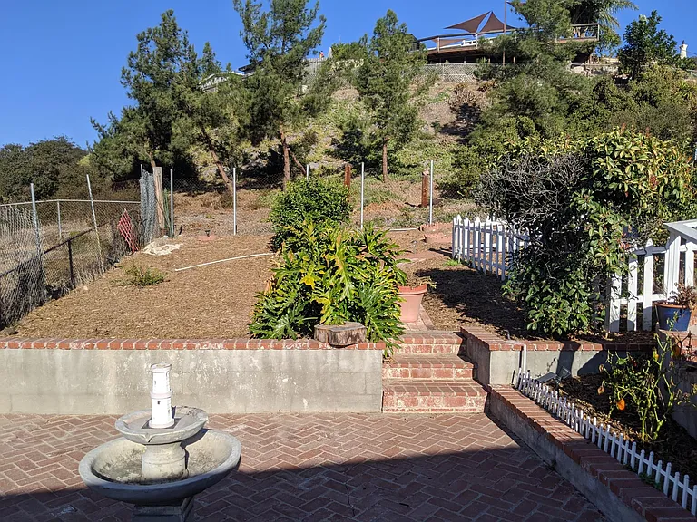 Huge open yard! Large landing for entertaining!