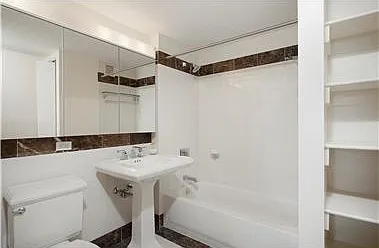 455 Main St #5N — Photo 7