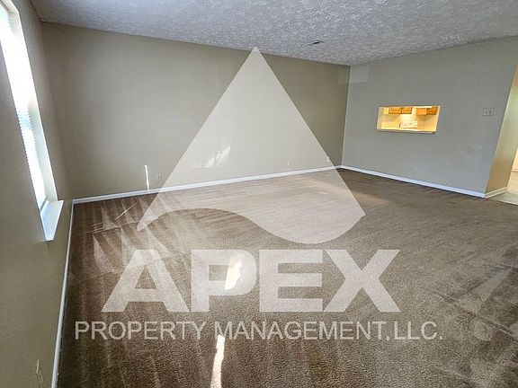 4th image of 1331 Francis Station Dr