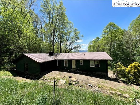 686 Will Perry Road, Vilas, NC 28692