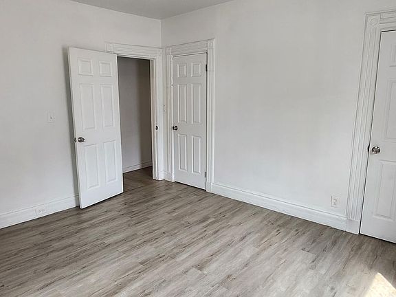 4th image of 210 S 1st Ave Floor 2